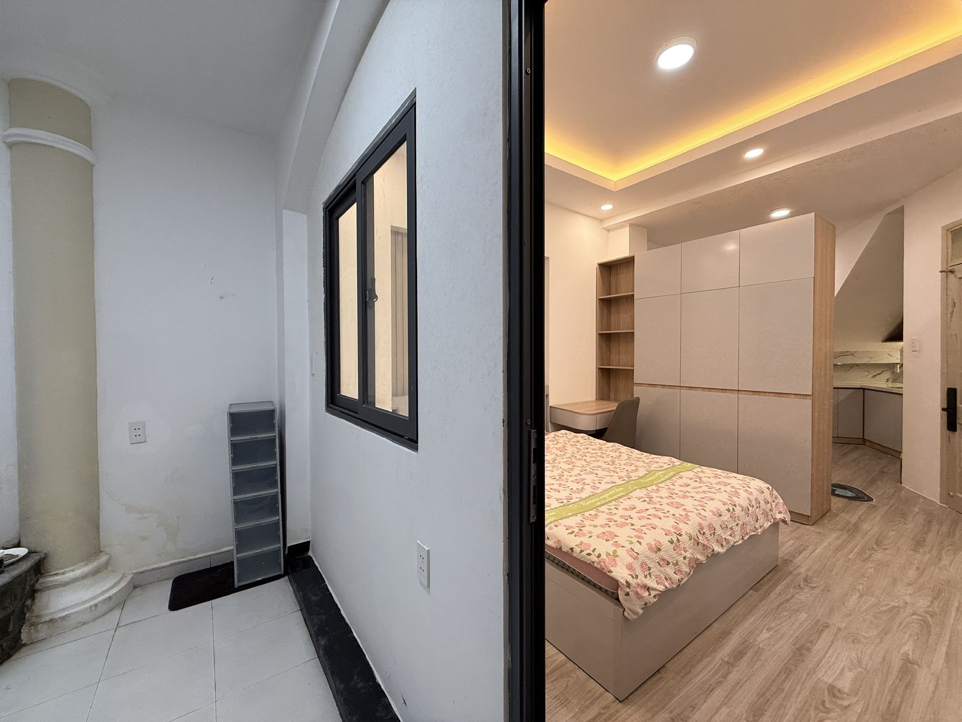 Giường cạnh cửa sổ