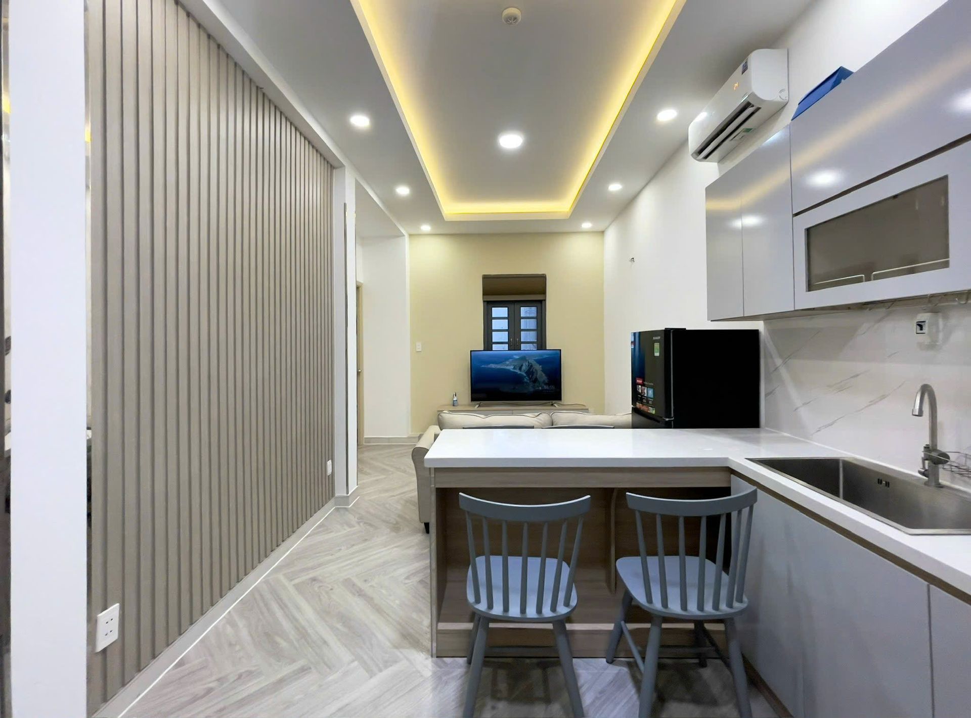 Lối vào bếp