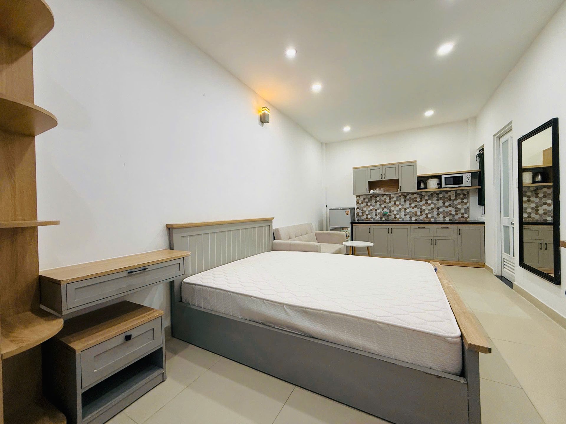 Giường và kệ