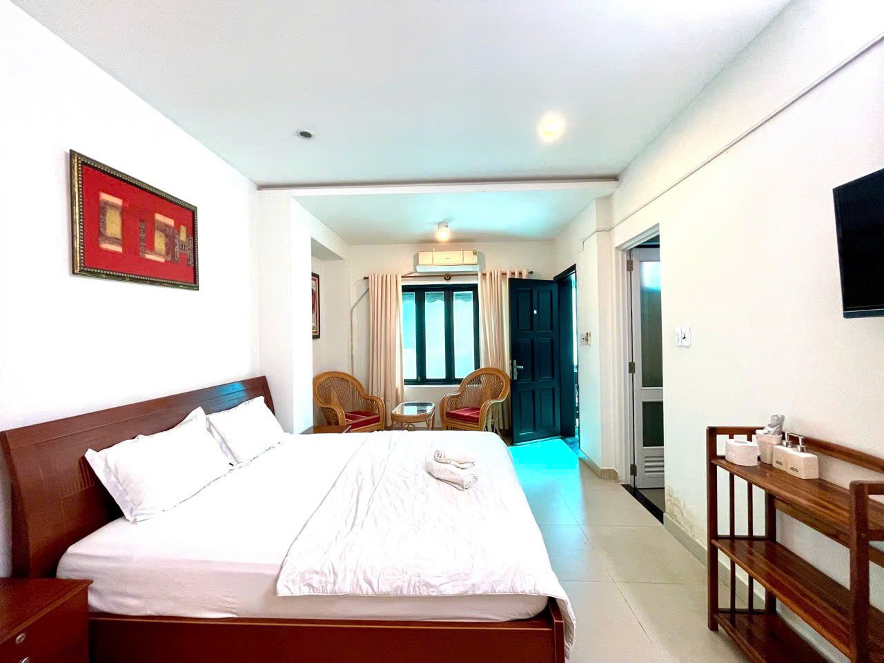 Nhìn dọc phòng